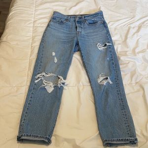 Levi’s Wedgie Straight Jean, size 25